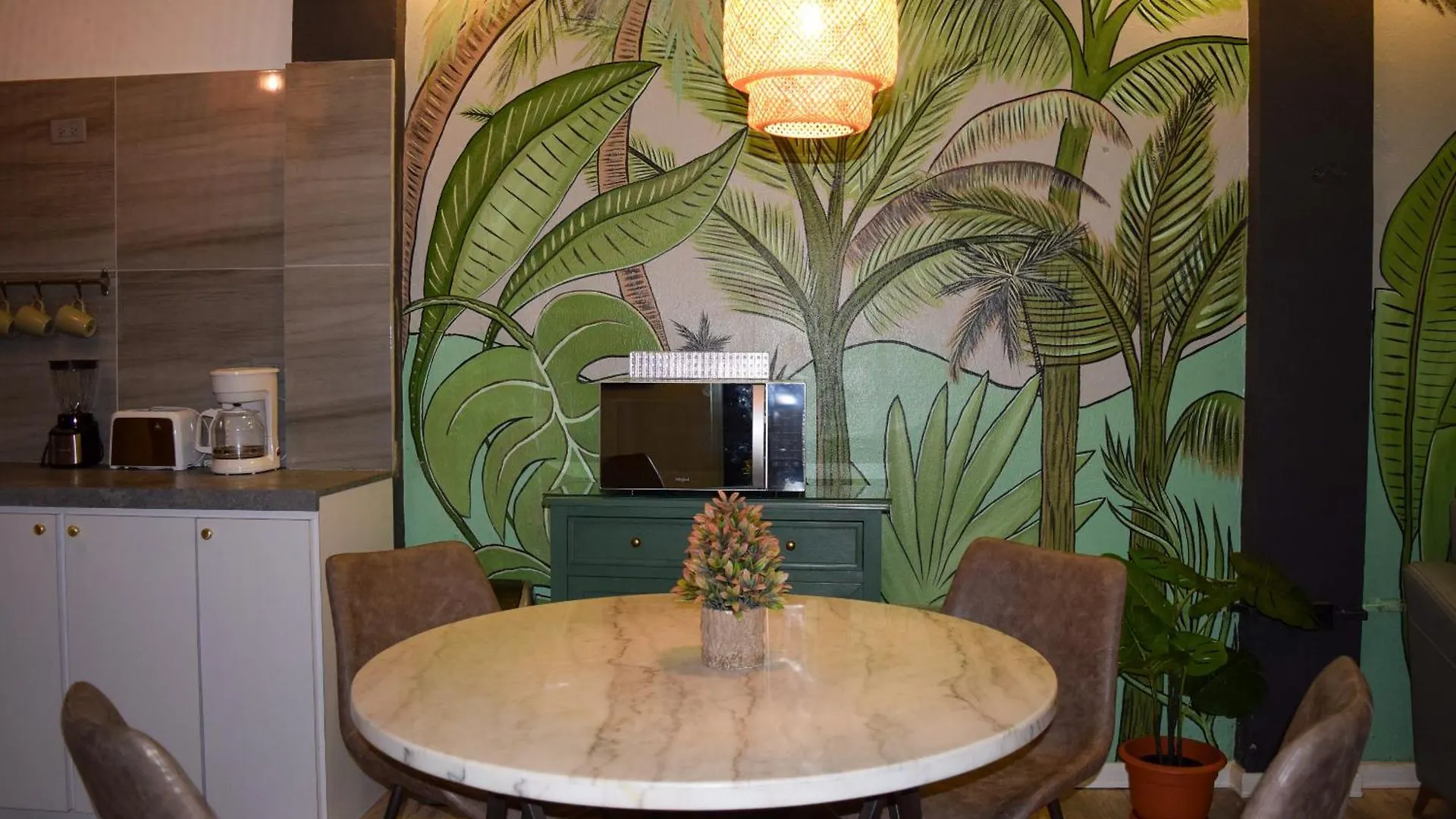 Lejlighed Vss Tropical Oasis In Arecibo - Modern Comfort & Island Vibes