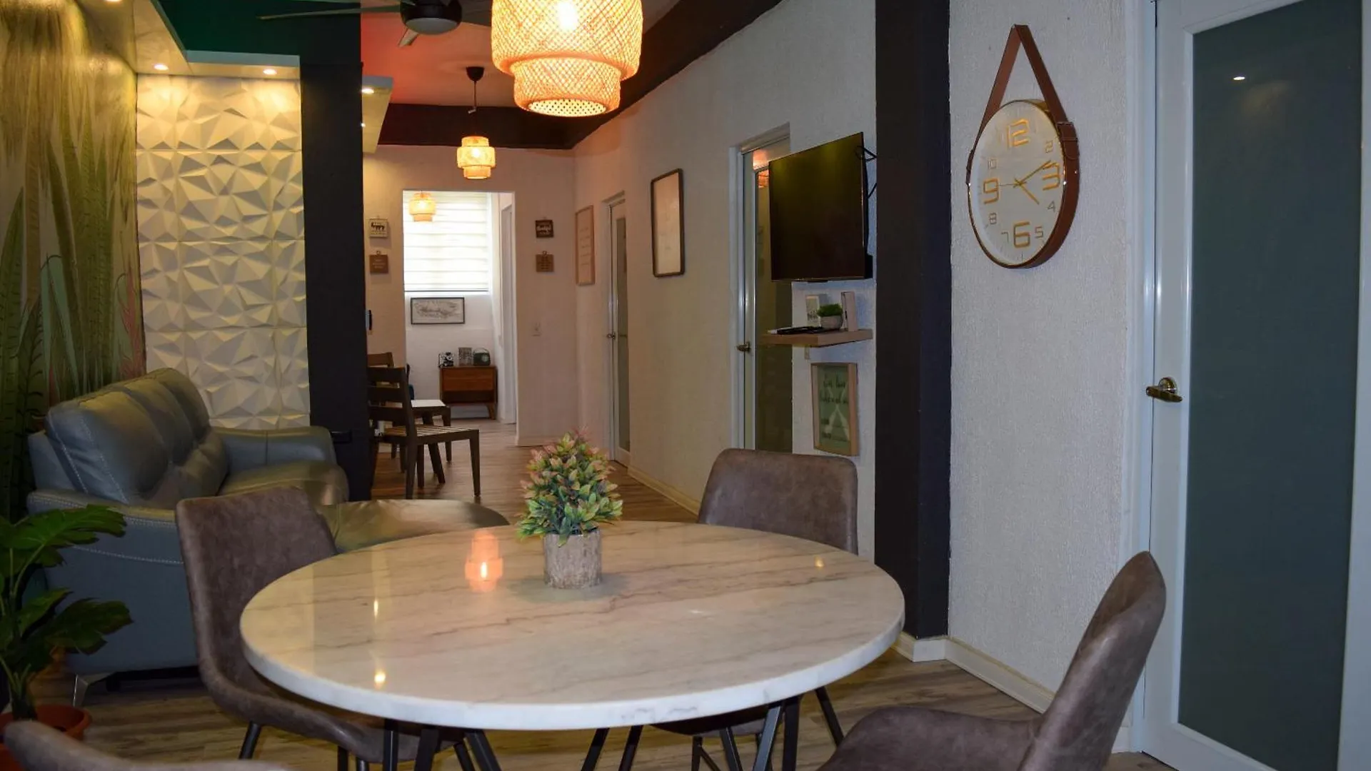 Lejlighed Vss Tropical Oasis In Arecibo - Modern Comfort & Island Vibes